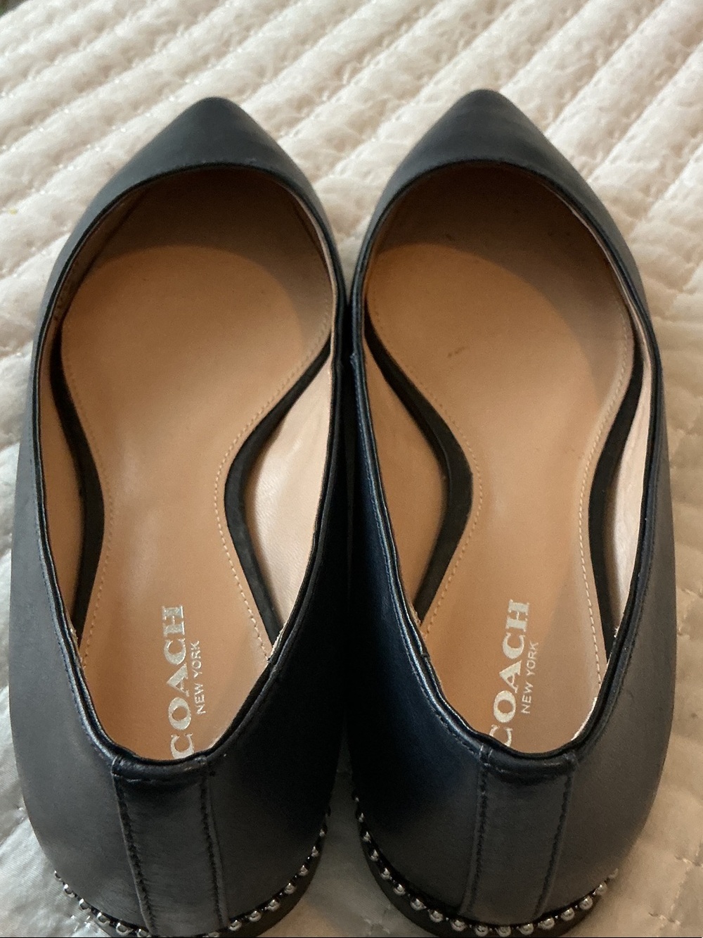 Coach Classic Navy 7 Viviana BeadChain Skinner Flats - Picture 9 of 10